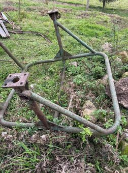 Zetor 50 super ochranný rám - 2