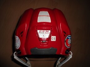 Predám hokejovú prilbu/helmu CCM Res 300 + plexi - 2