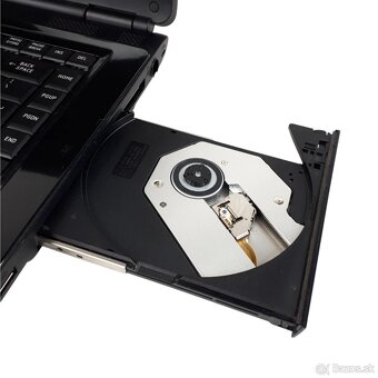 Predám funkčný notebook Toshiba Satellite L300 - 2