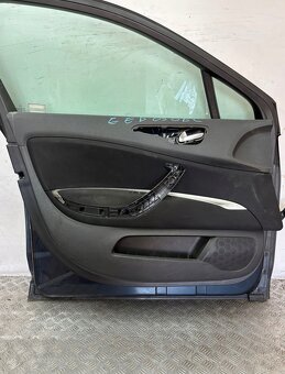 Citroen C5 III 3 2008- ľavé predné dvere - 2