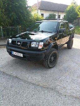 Nissan Navara D22 - 2