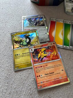 Pokémon karty - 2