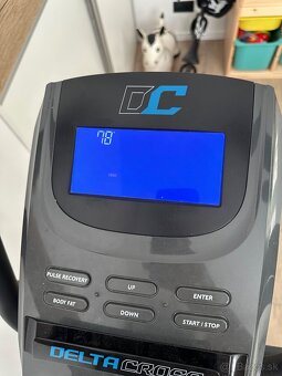 Elipticky trenažér deltacross x5.40 - 2