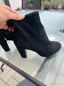 Kotnikove čižmy - 2