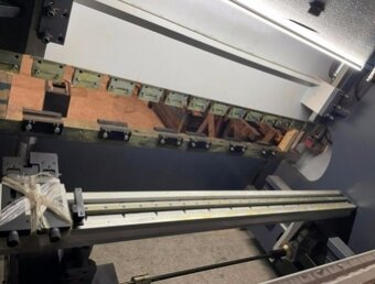 SX 30220 ohraňovací lis, rok výroby 2024 - 2