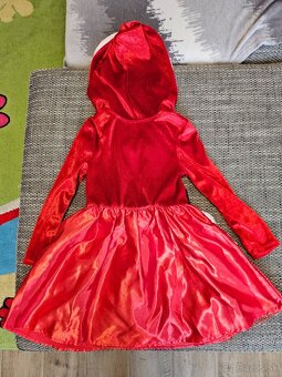 Vianočné šaty - 2