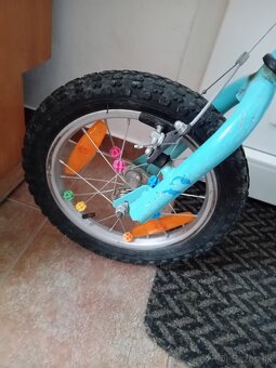 Detsky bicykel s kolieskami - 2