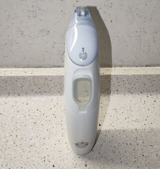 Ústna sprcha Philips Sonicare HX8340 + 4 nové trysky - 2