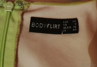 Spoločenské/plesové šaty - 2