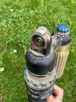 husqvarna zadní tlumič - 2