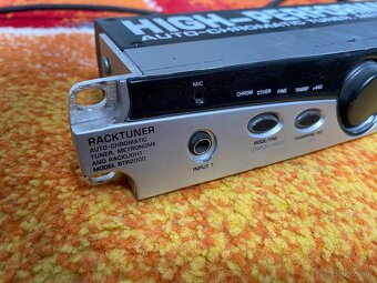 Rackova ladička Behringer BTR2000 - 2