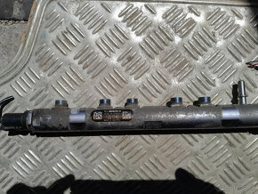 BOSCH 0 445 214 182 Rozdeľovacie potrubie paliva BMW - 2