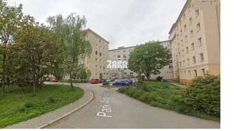 Košice - Staré Mesto, GARÁŽ, Park Angelinum, Komenského. - 2