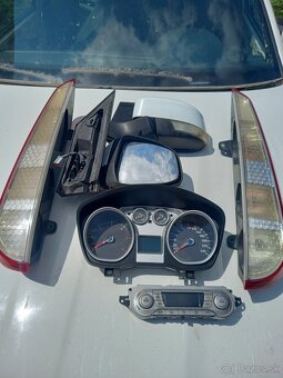 Ford focus.mk2 - 2