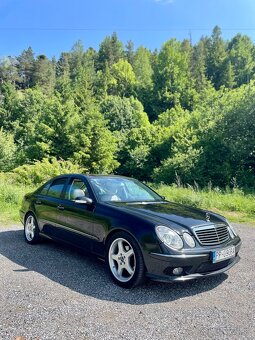 Mercedes Benz E270 Elegant - 2