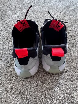 Nike Air Jordan - 2