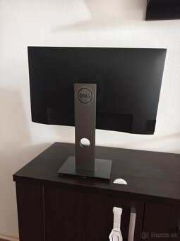 Predam 23,8" Dell P2419H Professional - 2