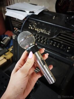 Shure, Senheisser, Neumann - 2