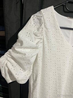 Biele šaty madeirové - 2
