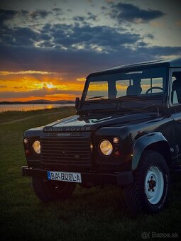 LAND ROVER DEFENDER 110 td5 - na predaj - 2