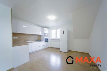 Na prenájom 2 - izbový byt, Nováky - 2