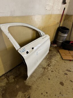 Mercedes C klassa w205 2014- pravé predné dvere - 2