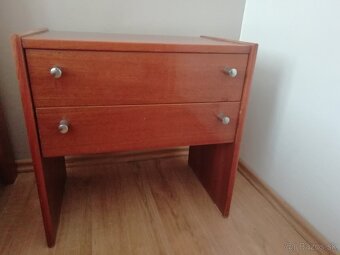 Nočné stolíky - 2