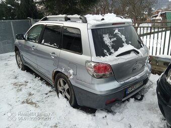 Mitsubishi Outlander - 2