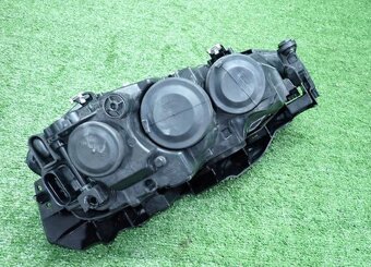 vw polo svetlo ľavé 2017+ - 2