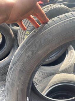 Toyo 225/55 r19 - 2
