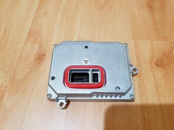 Riadiaca jednotka xenonu 1 307 329 115 - 2