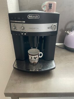 Delonghi magnific - 2