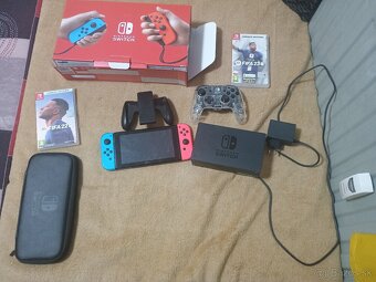 Nintendo switch - 2