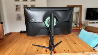 28" 4K Samsung Odyssey G7 S28AG70 - 2