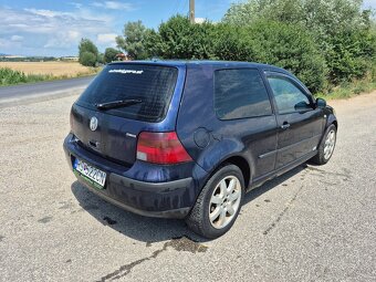 Predám Volkswagen Golf 1.9TDI Základné údaje: Palivo:Diesel - 2