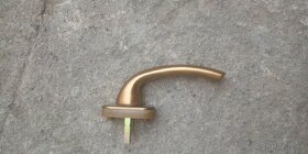 Klucky farba bronz 10ks - 2