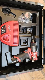 MILWAUKEE M12 - 2