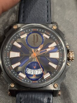 hodinky Police 100e - 2