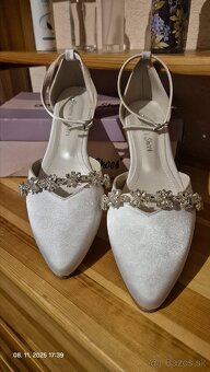 Trendyol biele strieborne balerinky na zapinanie 42 - 2