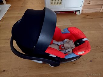 Vajíčko Cybex Aton 5 spolu s isofixom Base 2-Fix - 2