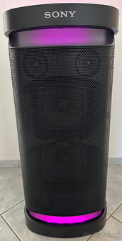 Sony SRS-XP700B - 2