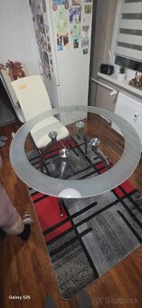 Predám kuchynský stol - 2