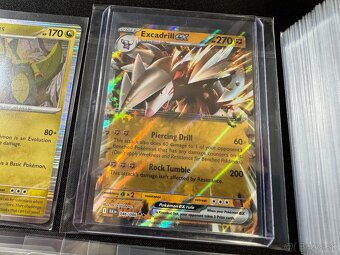 Pokemón MEGA balík (D): 100ks kariet v obaloch s EX + darček - 2