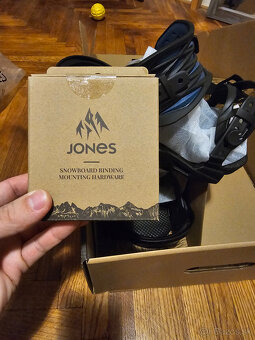 nové snowboardové vázaní JONES ORION velikosť M - 2