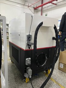Laserový čistiaci PULZNÝ system 200W AKCIA - 2