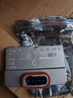 Riadiaca jednotka xenonu -d2s - 2