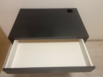 Predám kancelársky/pisaci stol - 2