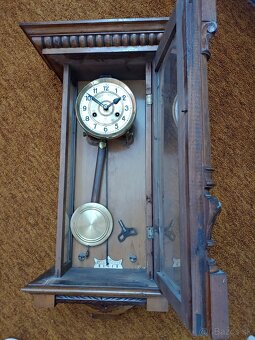 Starožitné nástenné hodiny - 2