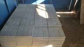 Terasová betónová dlažba tornádo 30x30x3cm šedá - 2