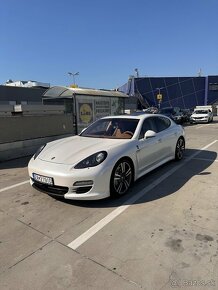 Predám Porsche Panamera 4S, 4.8 benzín, rok 2012 - 2